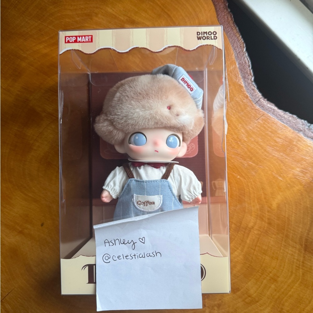 Pop Mart DIMOO Crush On Coffee - Picture 2 of 9